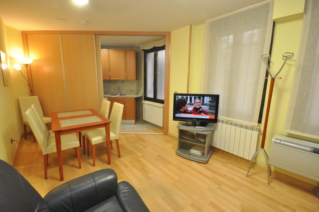 Apartamentos Toro 33 Salamanca Værelse billede
