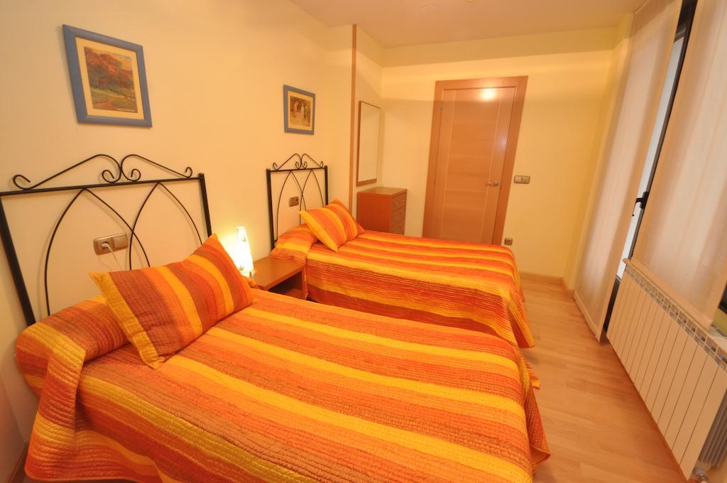 Apartamentos Toro 33 Salamanca Værelse billede