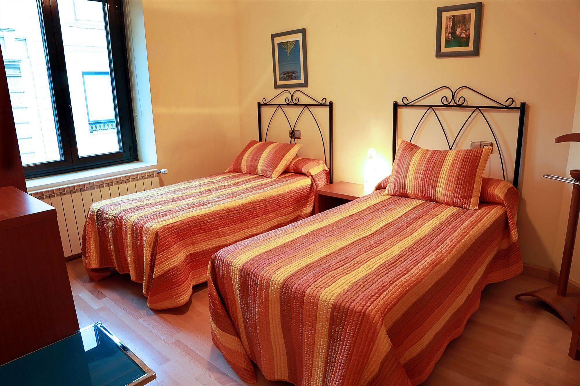 Apartamentos Toro 33 Salamanca Eksteriør billede